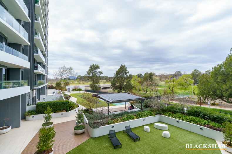 107/15 Irving Street Phillip