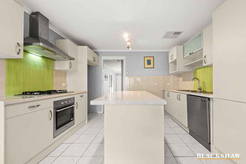 2/5 Harry Hopman Circuit Gordon