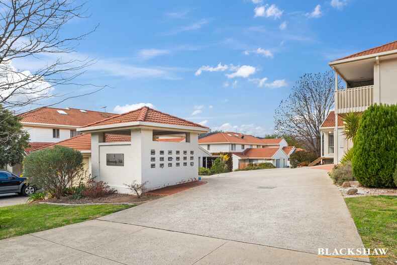 2/5 Harry Hopman Circuit Gordon