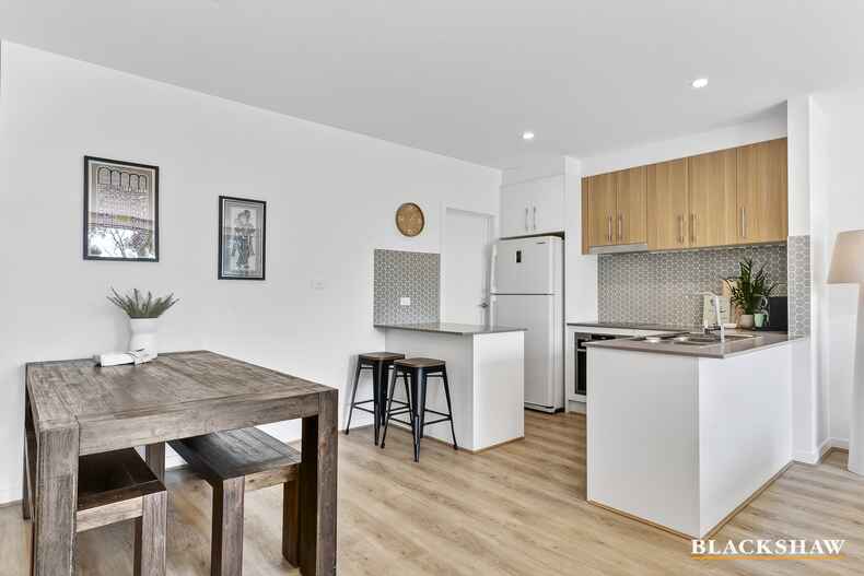 72/128 John Gorton Drive Coombs