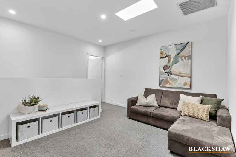 72/128 John Gorton Drive Coombs