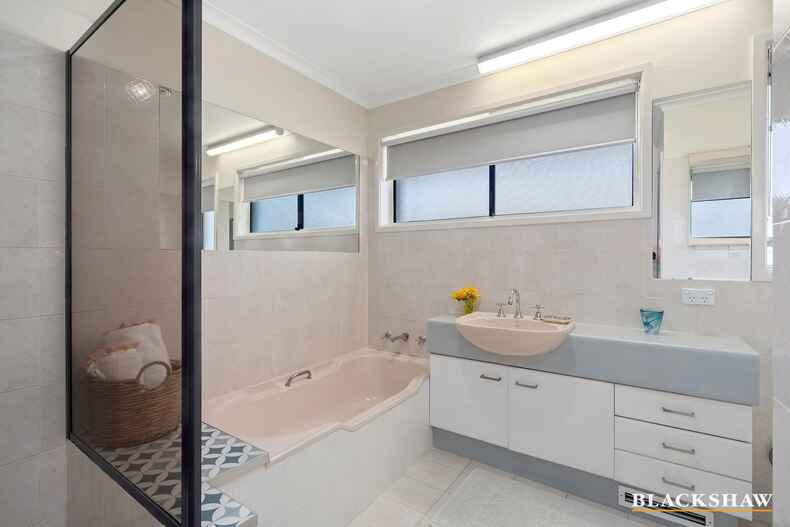 10 Pitt Place Holder 10 Pitt Place Holder