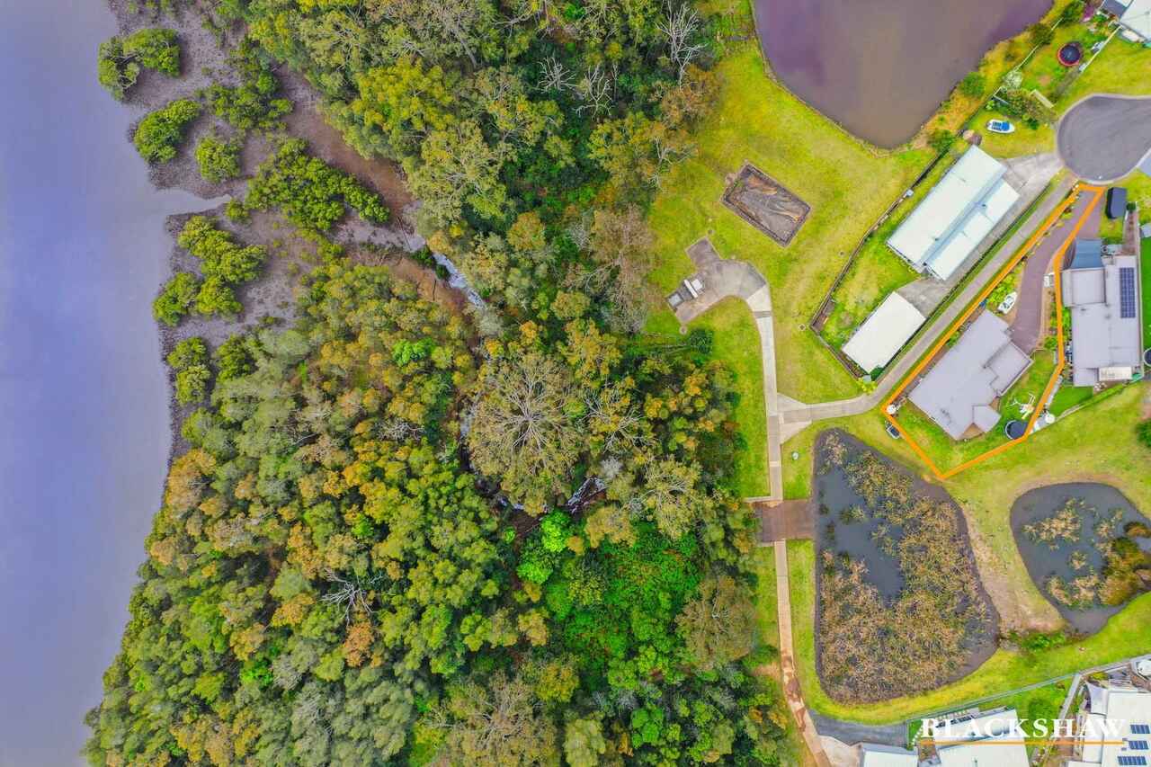 18 Nuyen Place Long Beach