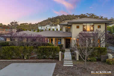 12 Akame Circuit O'Malley