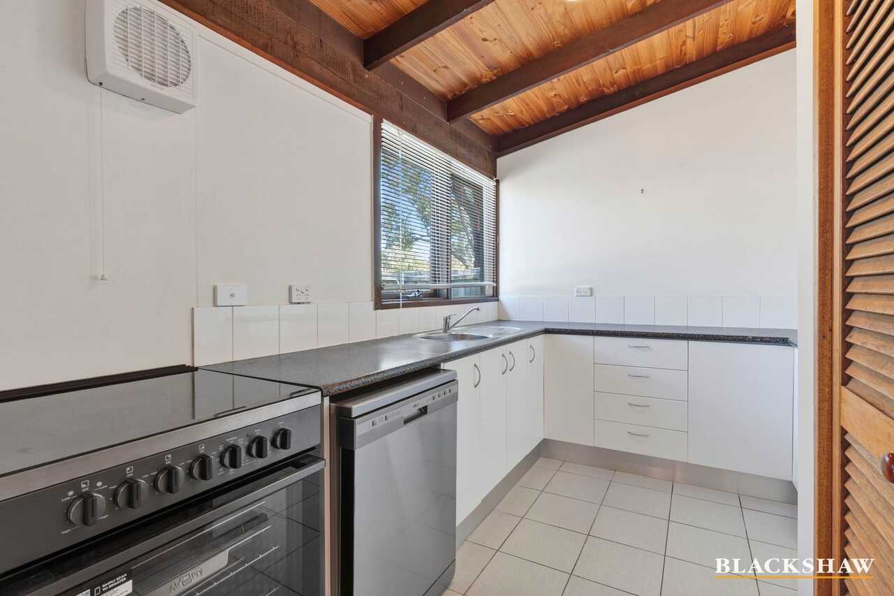 14A Vanzetti Crescent Kambah
