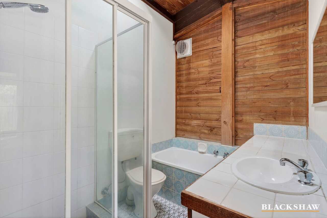 14A Vanzetti Crescent Kambah