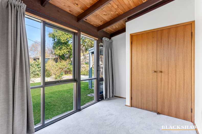 14B Vanzetti Crescent Kambah