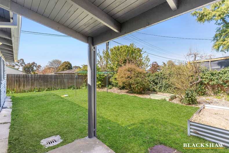 14B Vanzetti Crescent Kambah