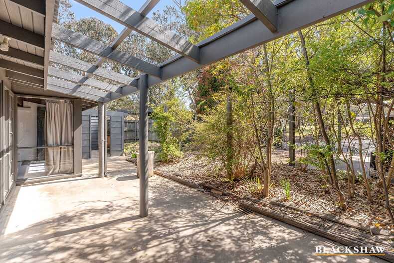 14B Vanzetti Crescent Kambah