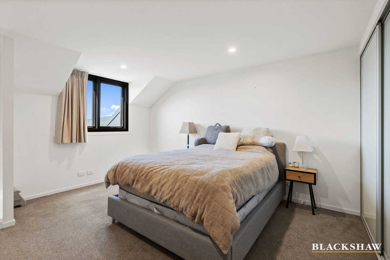 508/8 Cape Street Dickson