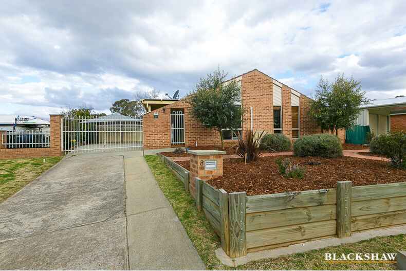 8 Steel Place Queanbeyan