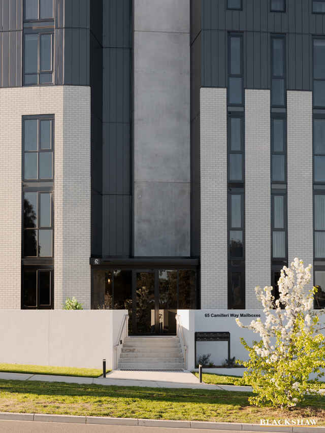 311-317/63 Camilleri Way Gungahlin