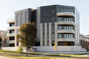 311-317/63 Camilleri Way Gungahlin