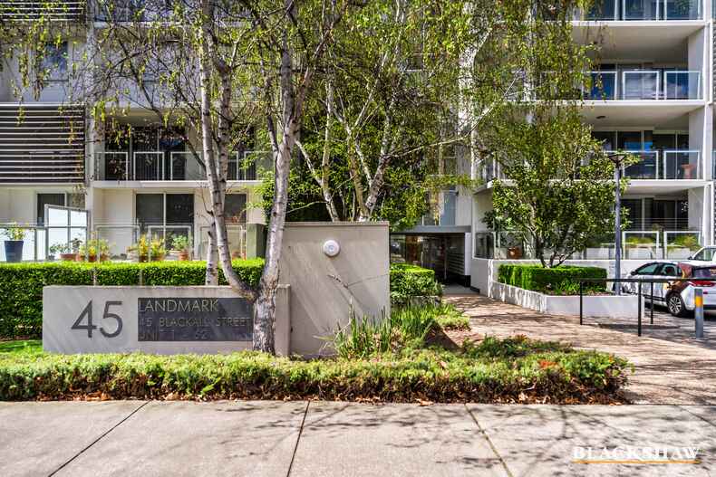 18/45 Blackall Street Barton