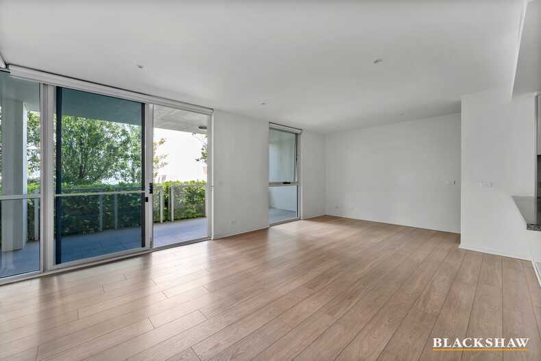 18/45 Blackall Street Barton
