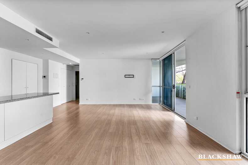 18/45 Blackall Street Barton