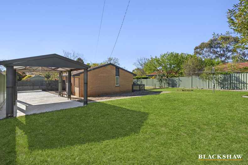 40 Vagabond Crescent Mckellar 40 Vagabond Crescent Mckellar