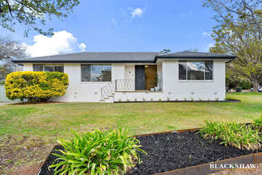 28 Mirrool Street Duffy