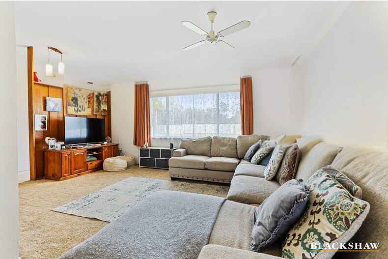 2 Dolphin Avenue Batemans Bay 2 Dolphin Avenue Batemans Bay