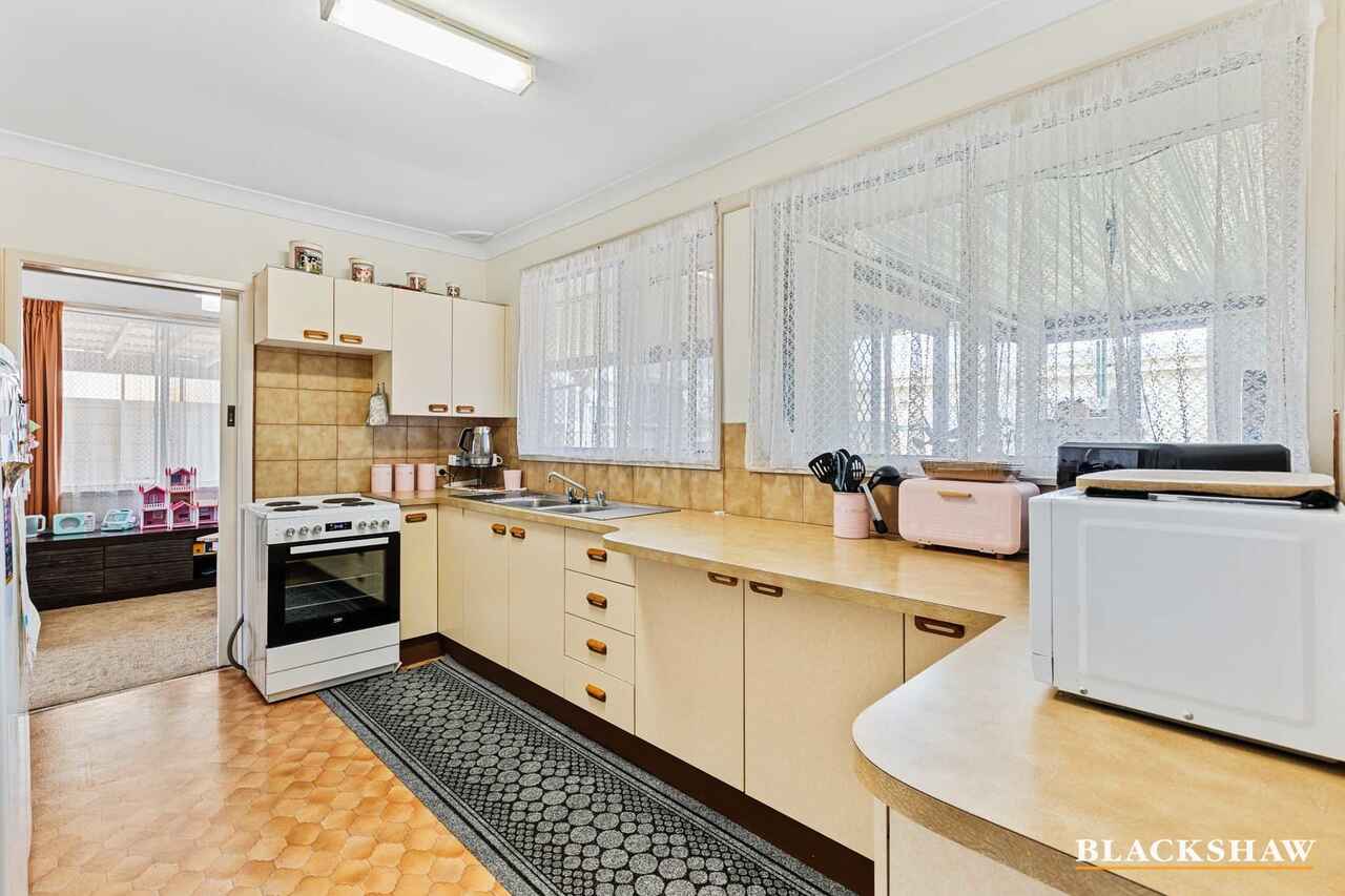 2 Dolphin Avenue Batemans Bay