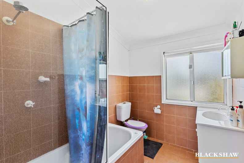 2 Dolphin Avenue Batemans Bay 2 Dolphin Avenue Batemans Bay