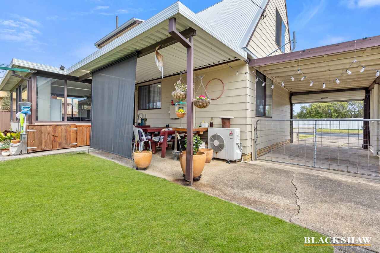 2 Dolphin Avenue Batemans Bay