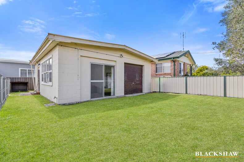2 Dolphin Avenue Batemans Bay 2 Dolphin Avenue Batemans Bay