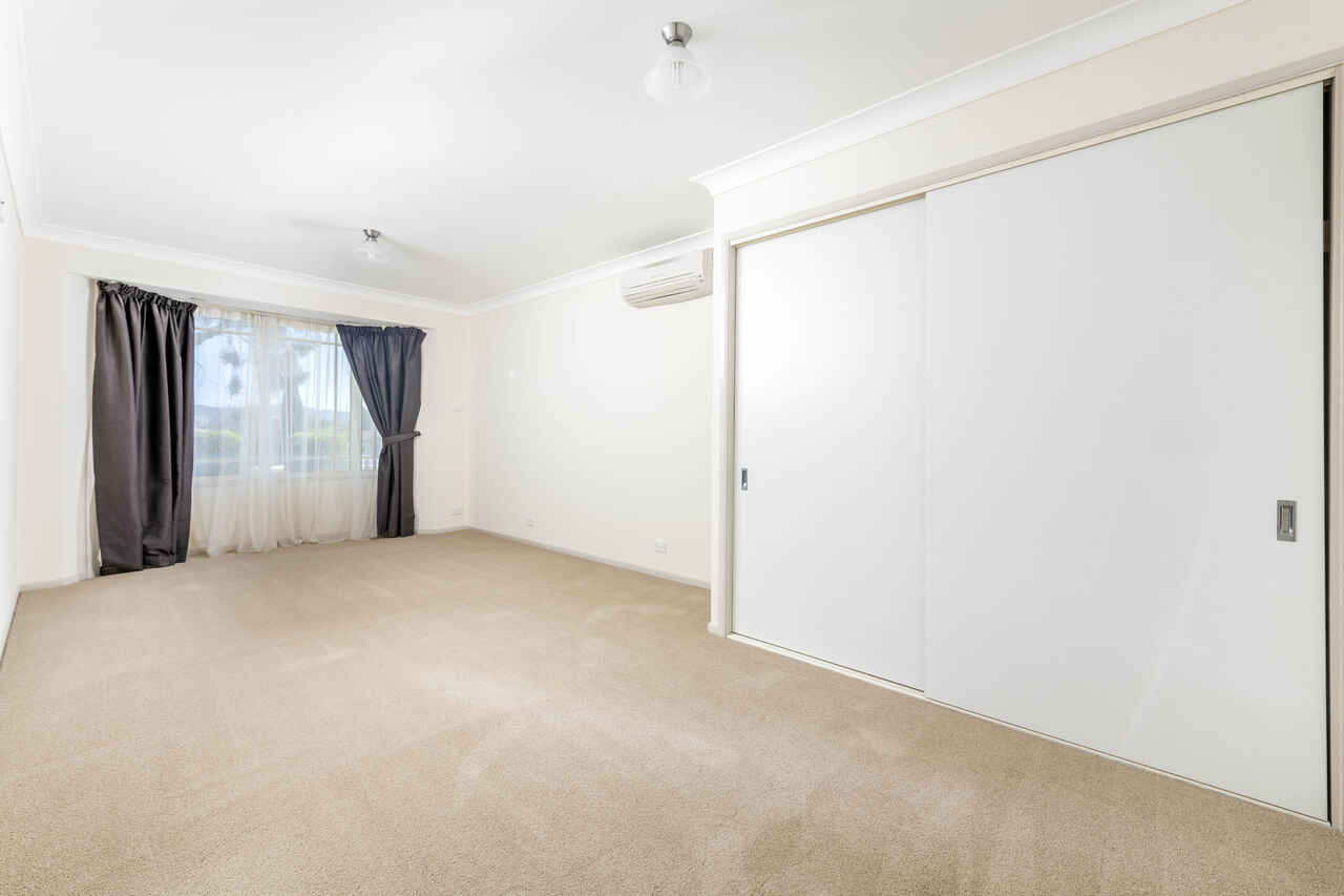 8 Richardson Circuit Conder