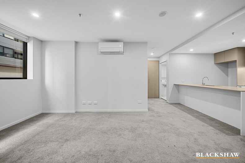 G06/26 Cynthea Teague Crescent Greenway