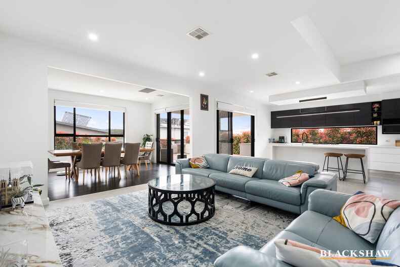 7 Willesee Rise Coombs