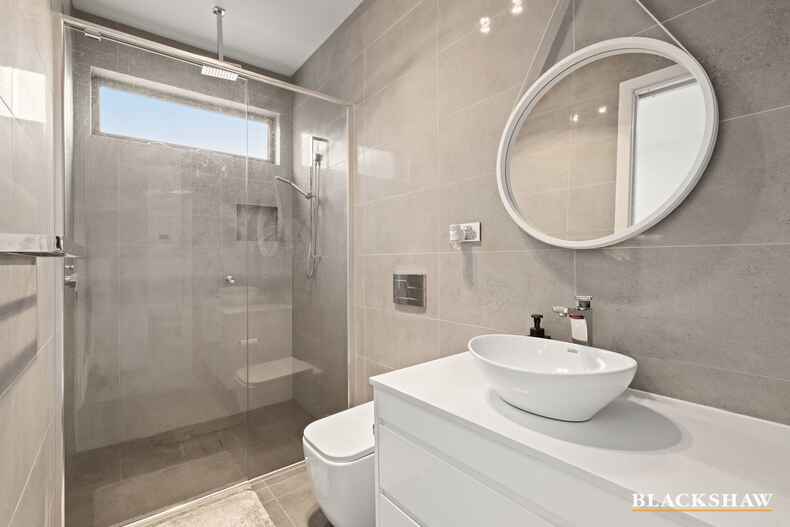 7 Willesee Rise Coombs