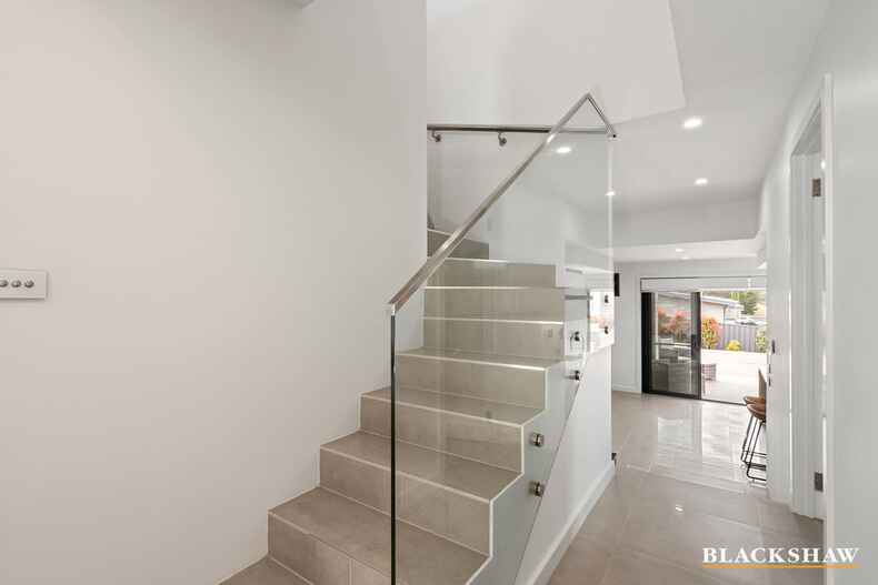 7 Willesee Rise Coombs