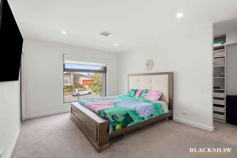 7 Willesee Rise Coombs