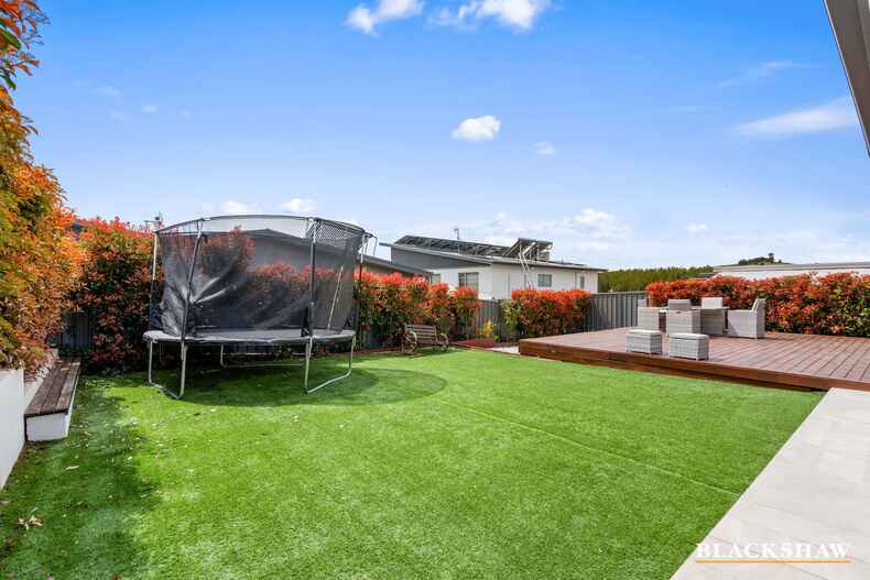 7 Willesee Rise Coombs