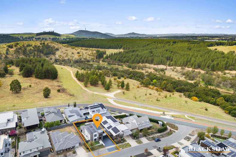 7 Willesee Rise Coombs