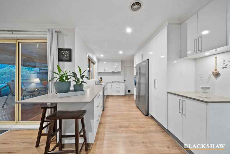 26 Tregellas Crescent Banks