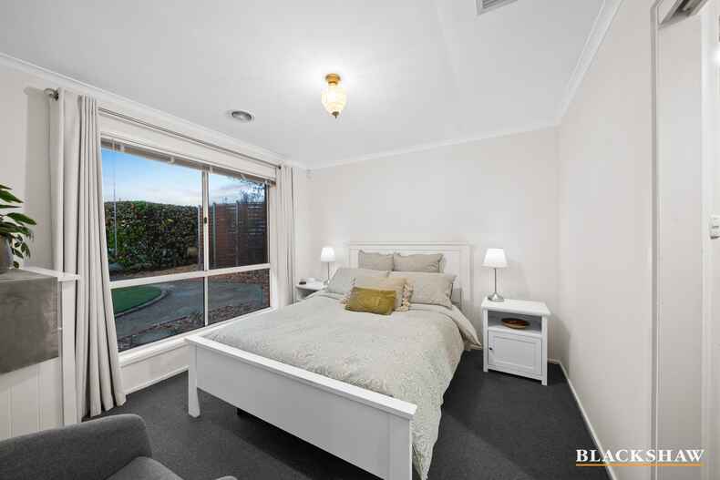 26 Tregellas Crescent Banks