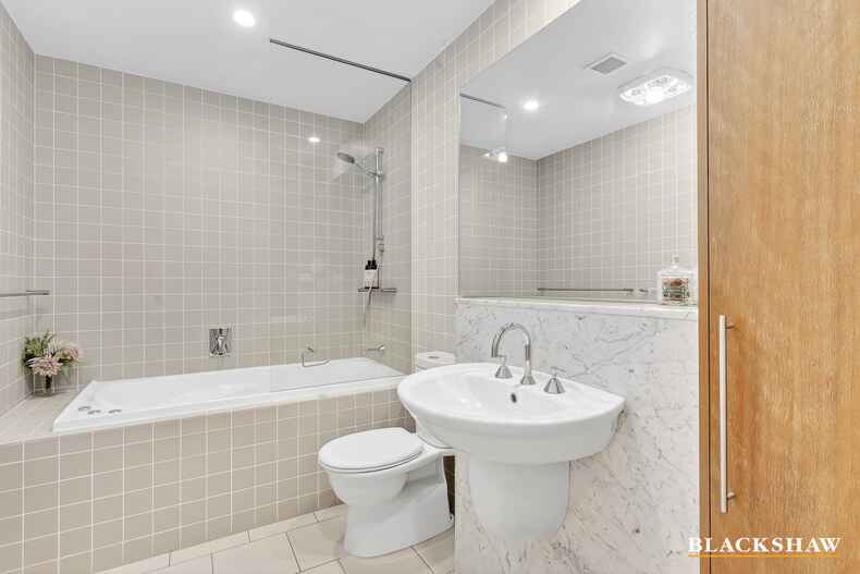 15/24 Forbes Street Turner 15/24 Forbes Street Turner