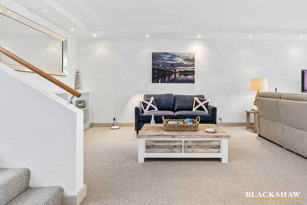2/15 Bronte Crescent Sunshine Bay