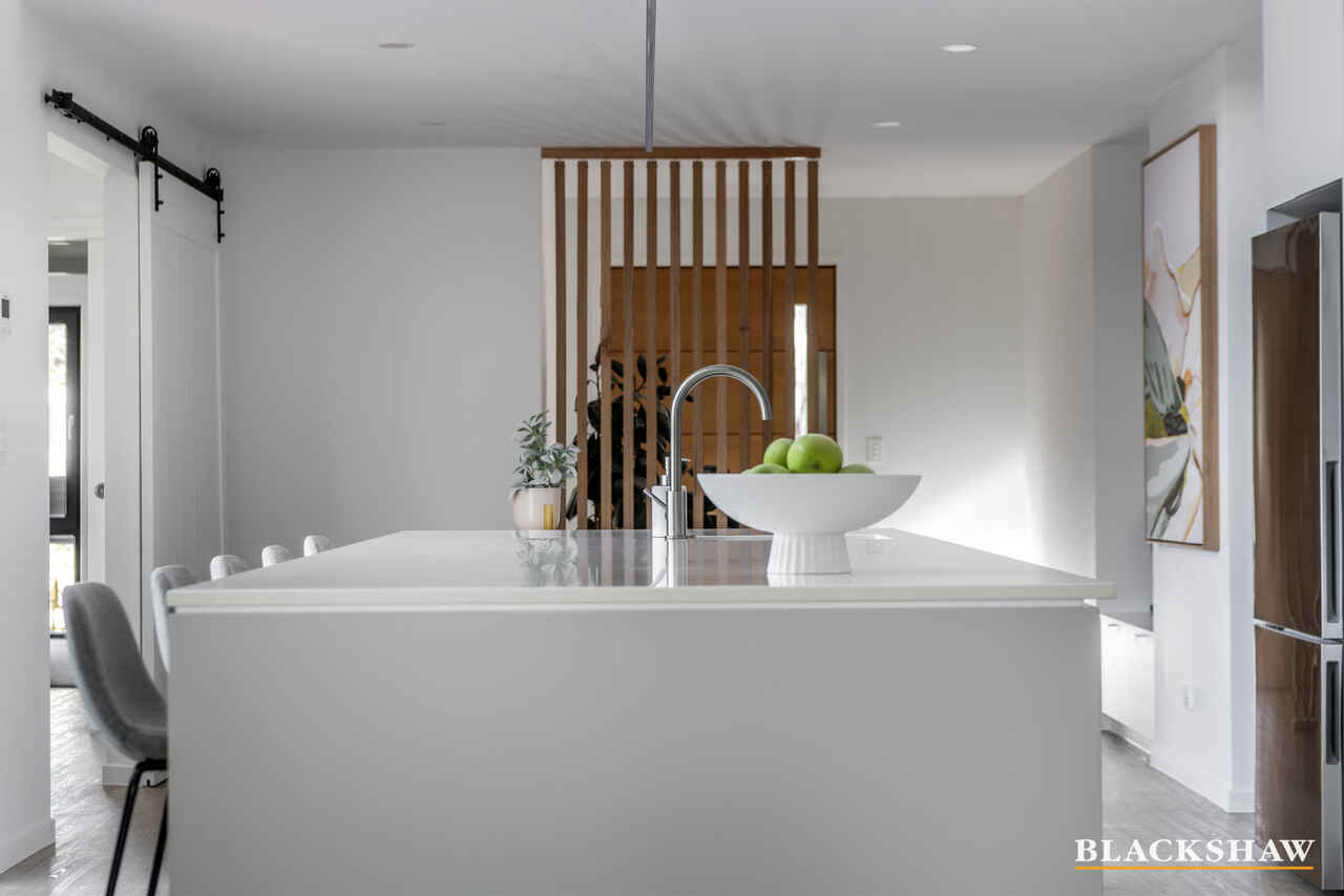 42 Smalley Circuit Giralang