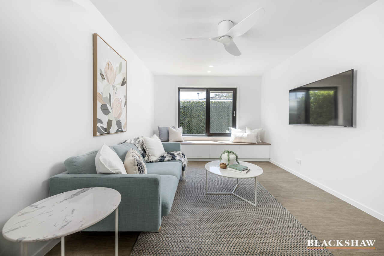 42 Smalley Circuit Giralang