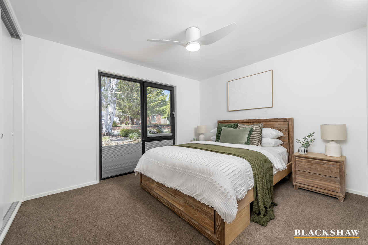 42 Smalley Circuit Giralang