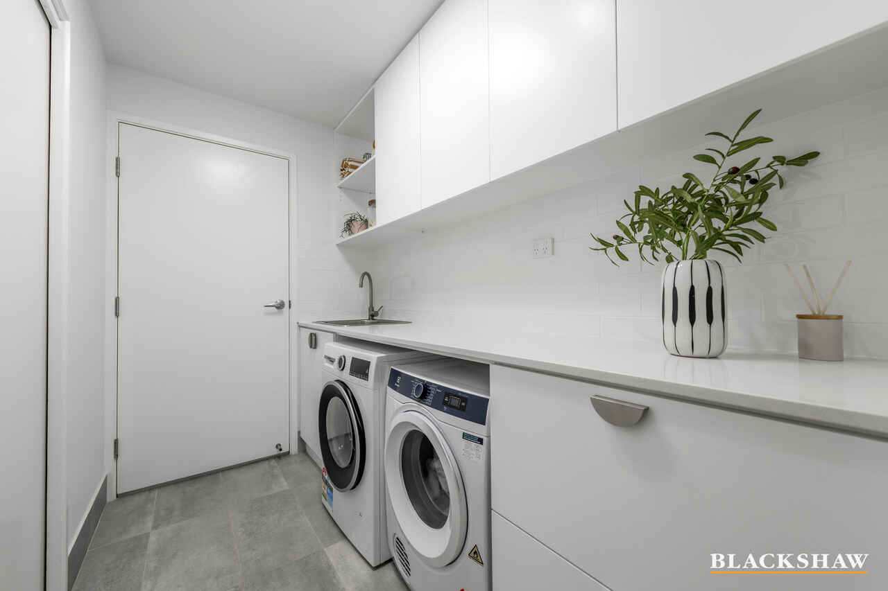 42 Smalley Circuit Giralang