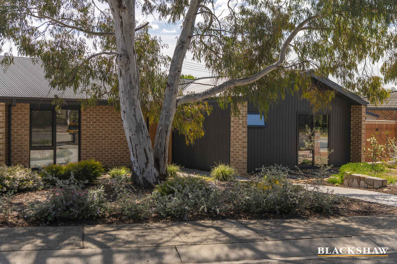 42 Smalley Circuit Giralang