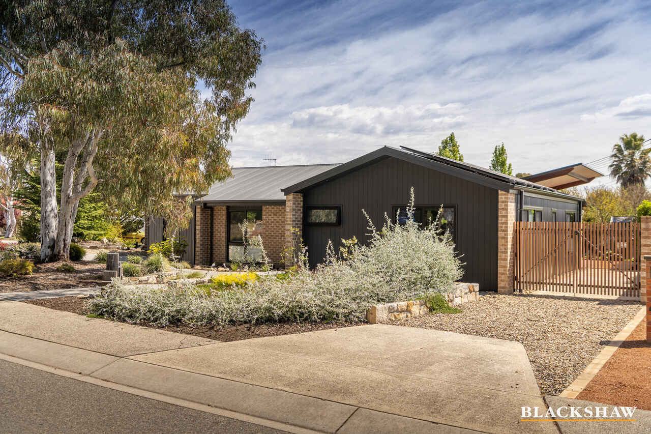 42 Smalley Circuit Giralang