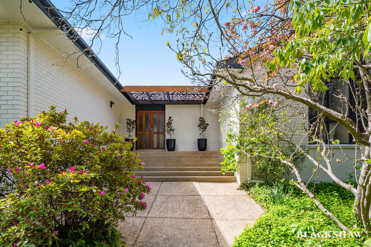 5a Arkana Street Yarralumla