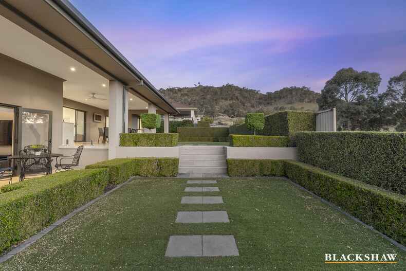 37 Olive Pink Crescent Banks