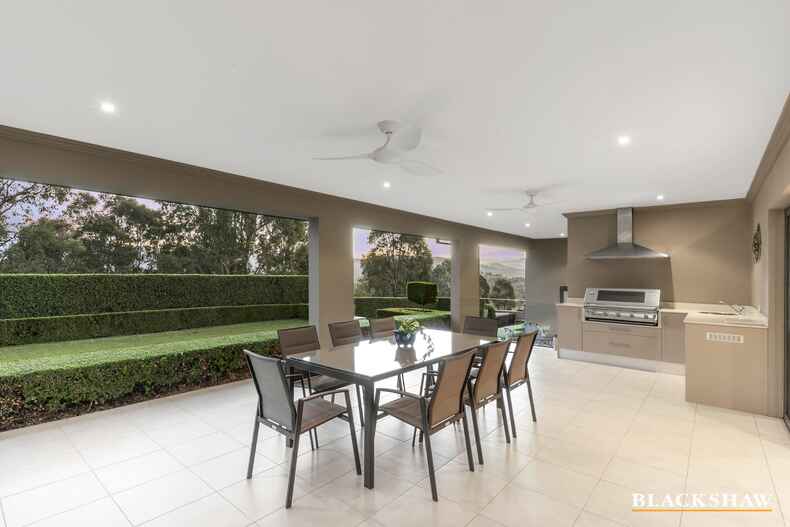 37 Olive Pink Crescent Banks