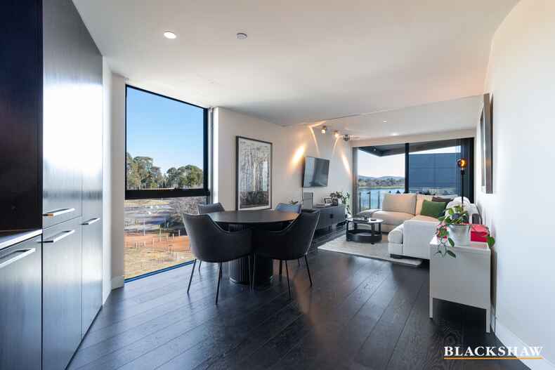 6/19 Eastlake Parade Kingston