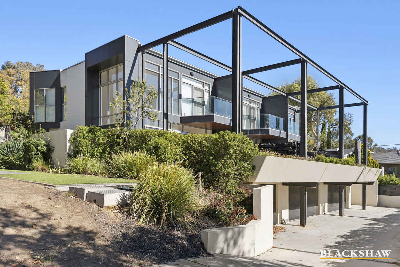 2/4 Endeavour Street Red Hill